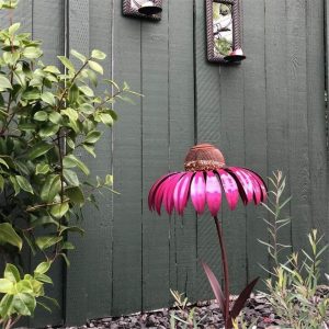 LokanRo Futterhaus »Sensation Rosa Sonnenhut Wildvogelfutterhaus,1 Stück Vogelfutterspender«