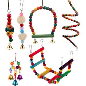 Papagei-Vogelspielzeug, Kauspielzeug für Vögel, ausgestattet mit Holz-Hängehalterung, Schaukelbrücke und Hängeglocke, geeignet für kleine Vögel,…
